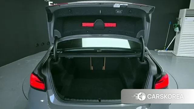 BMW 5 Series (G30) id 3412317 из Кореи 11