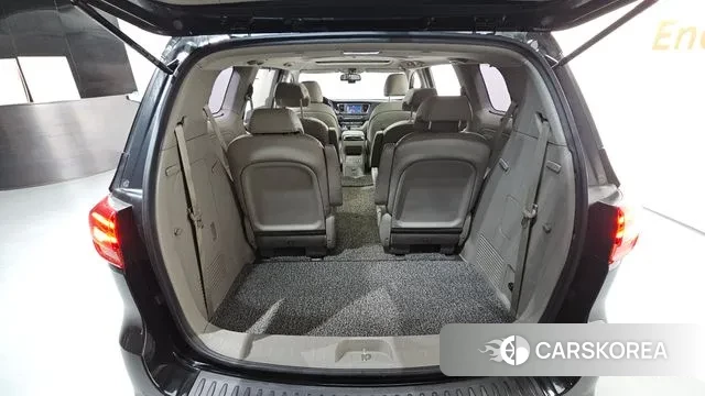 Kia The New Carnival id 3666437 из Кореи 11