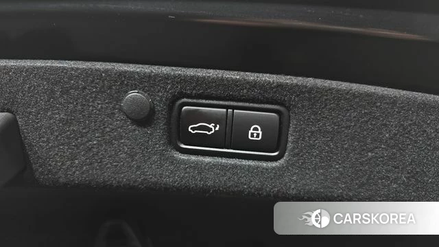 Hyundai The New Grandeur IG id 3916761 из Кореи 11