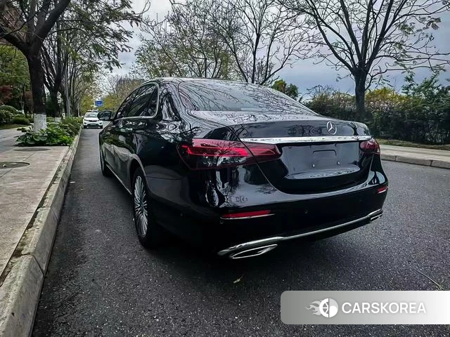 Mercedes-Benz E-class id 4277810 из Китая 11