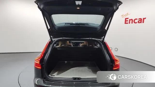 Volvo V60 Cross-Country 2nd Generation id 3488295 из Кореи 11