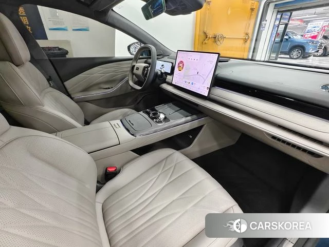 Geely Galaxy Galaxy Sparkle 8 PHEV id 3913712 из Китая 11