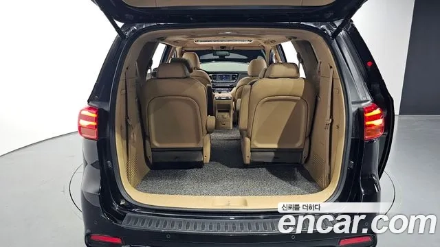 Kia The New Carnival id 2886781 из Кореи 11