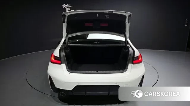 BMW 3 Series (G20) id 3404944 из Кореи 11