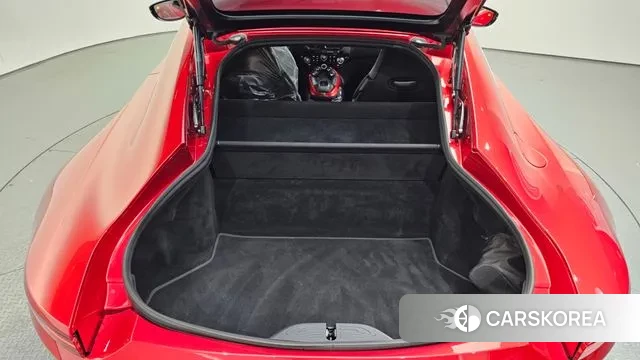 Aston Martin Vantage 2nd Generation id 3612467 из Кореи 11