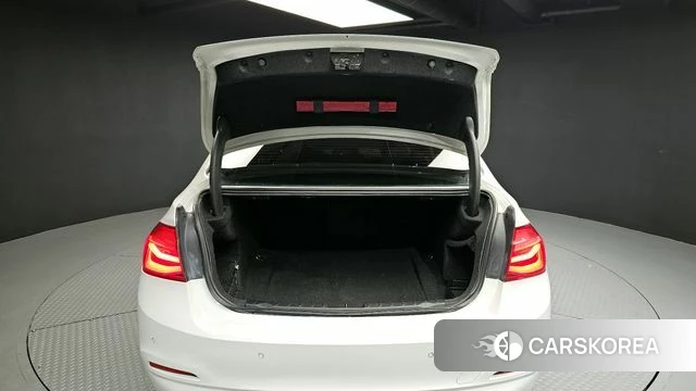 BMW 3 Series (F30) id 3900038 из Кореи 11