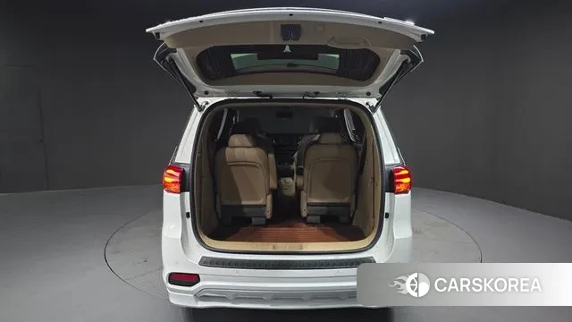 Kia The New Carnival id 3737097 из Кореи 11