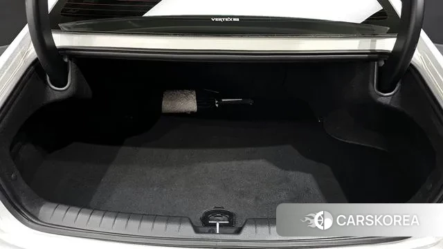 Hyundai Grandeur Hybrid (GN7) id 3031771 из Кореи 11