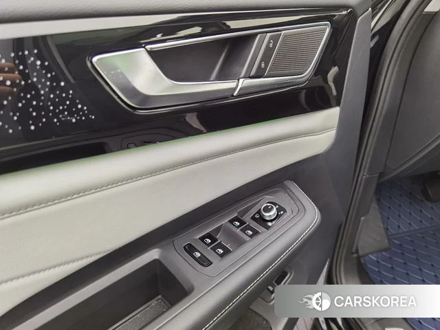 Volkswagen Tourang id 4273499 из Китая 11