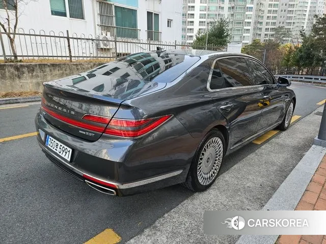 Genesis G90 id 3692592 из Кореи 11