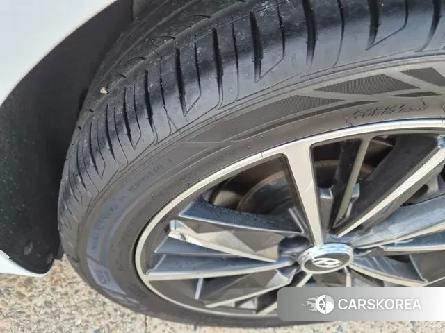 Hyundai The New Grandeur IG id 3273804 из Кореи 11