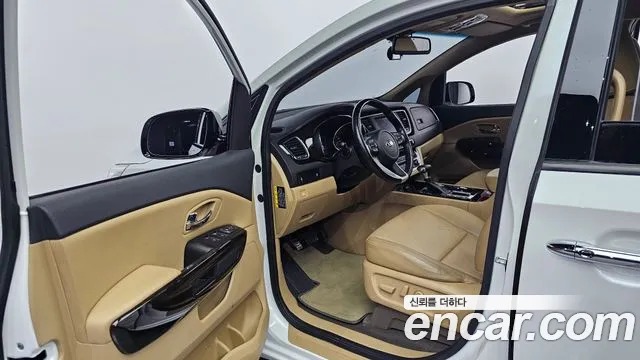 Kia The New Carnival id 2577034 из Кореи 11