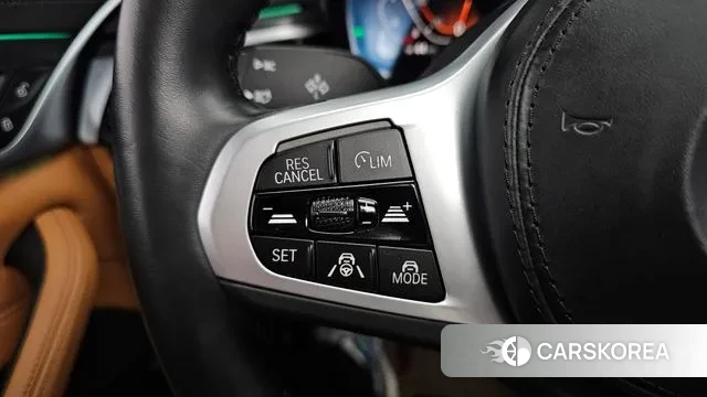 BMW 5 Series (G30) id 3716497 из Кореи 11