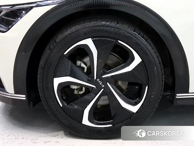 Kia EV6 id 2997318 из Кореи 11