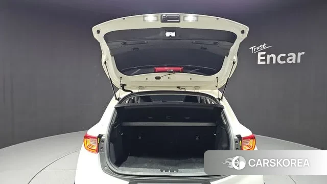 Kia Stonic id 3434518 из Кореи 11