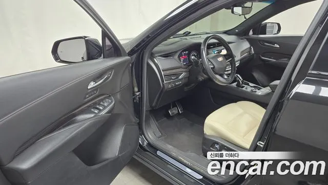 Cadillac XT4 id 2559061 из Кореи 11