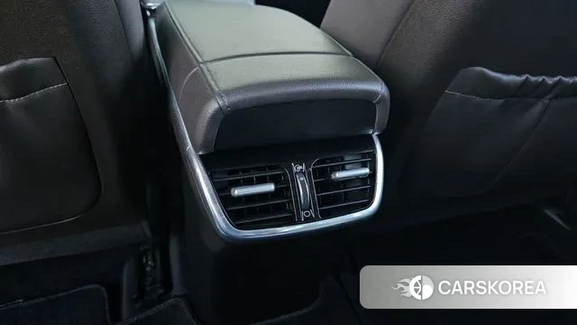 Hyundai The New Grandeur IG Hybrid id 3530318 из Кореи 11