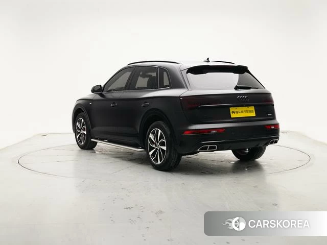 Audi Q5L id 4300066 из Китая 11