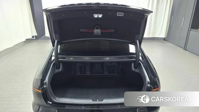 Hyundai Grandeur (GN7) id 3805554 из Кореи 11