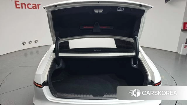 Hyundai Grandeur Hybrid (GN7) id 4230587 из Кореи 11