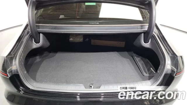 Hyundai Grandeur (GN7) id 2654112 из Кореи 11