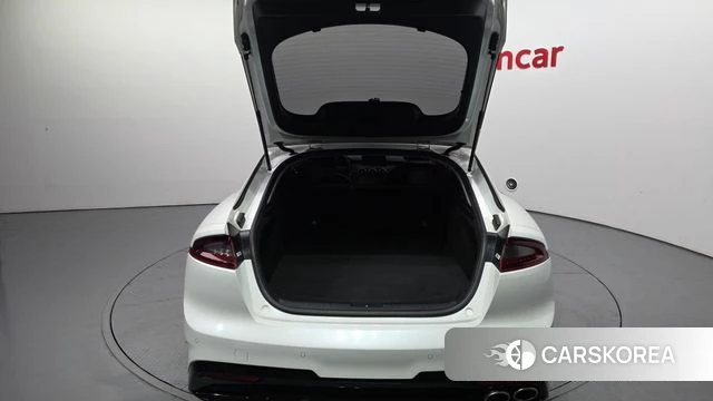 Kia Stinger id 4225852 из Кореи 11