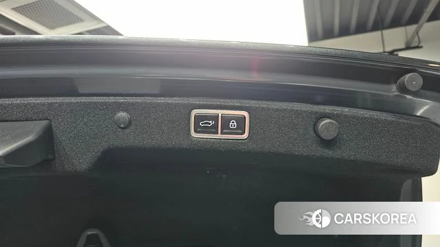 Hyundai Grandeur (GN7) id 4433331 из Кореи 11