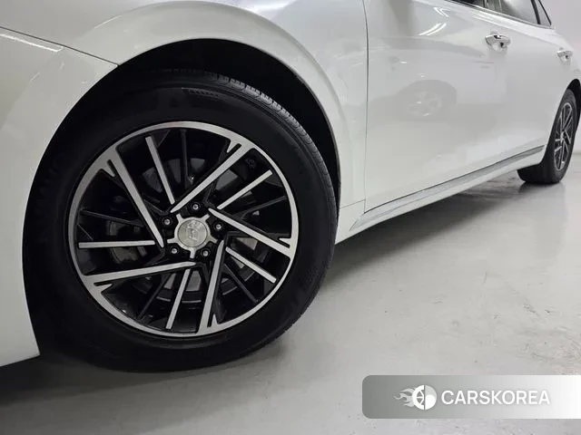 Hyundai The New Grandeur IG id 3329628 из Кореи 11