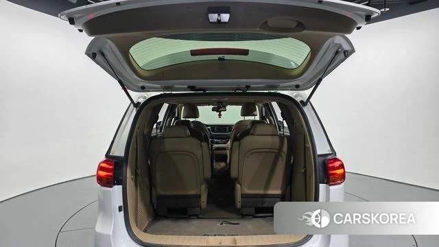 Kia The New Carnival id 4482687 из Кореи 11