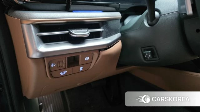 Hyundai Grandeur (GN7) id 4308035 из Кореи 11