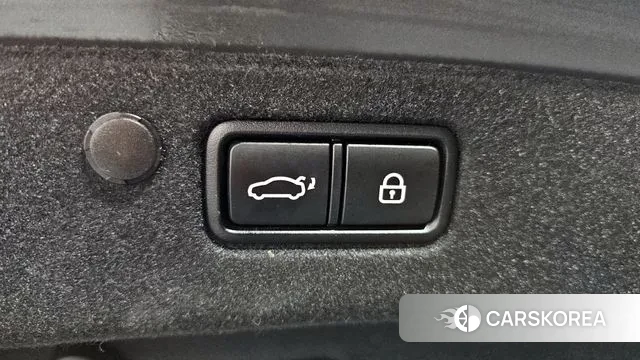 Hyundai The New Grandeur IG Hybrid id 3044036 из Кореи 11