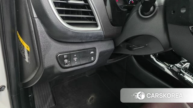 Kia Seltos id 4937272 из Кореи 11