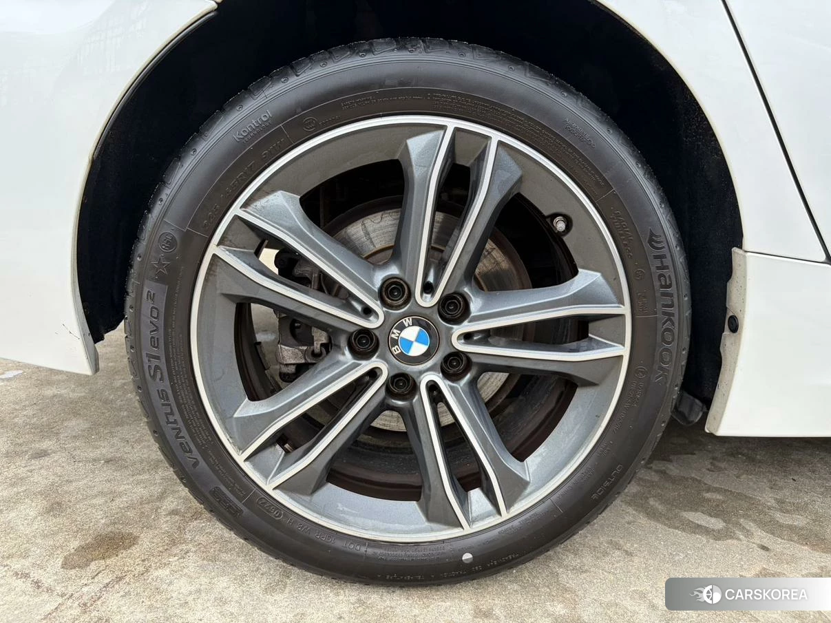 BMW 1 series id 4486205 из Китая 10