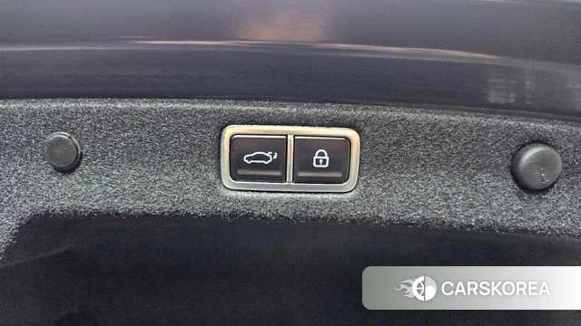 Hyundai Grandeur Hybrid (GN7) id 4408307 из Кореи 11