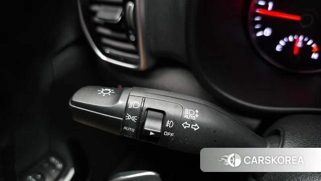 Kia Sportage The Bold id 4557458 из Кореи 11