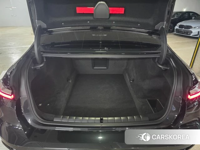 BMW 7 Series (G70) id 4392464 из Кореи 11