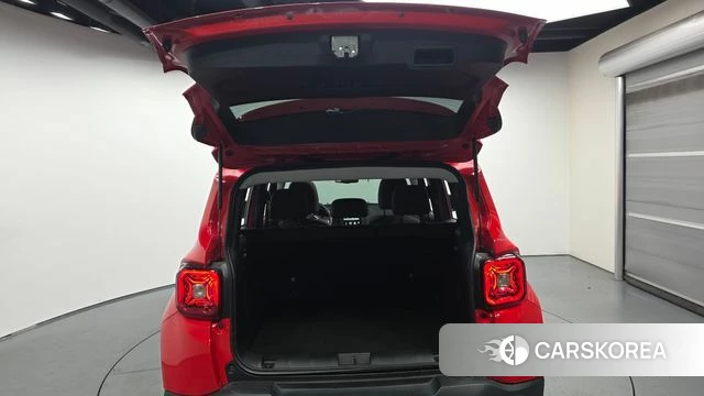 Jeep Renegade id 4609491 из Кореи 11