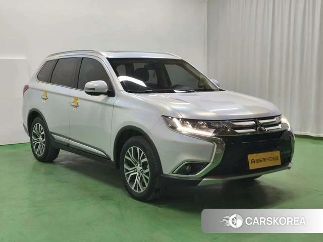 Mitsubishi  Outlander id 4210171 из Китая 11