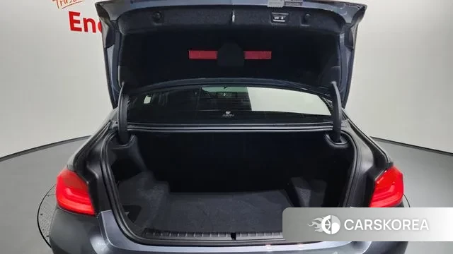 BMW 5 Series (G30) id 3283660 из Кореи 11