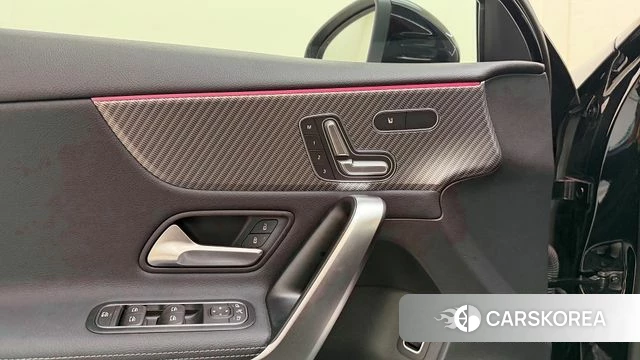 Mercedes-Benz A-Class W177 id 4681461 из Кореи 11