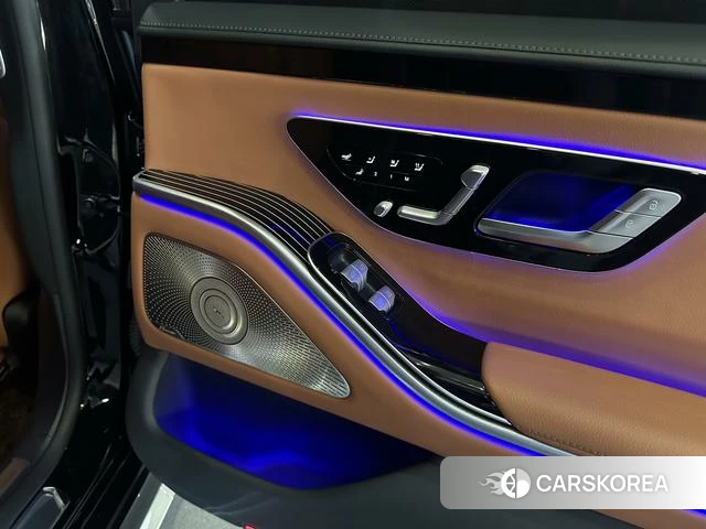 Mercedes-Benz S-class id 4278955 из Китая 11