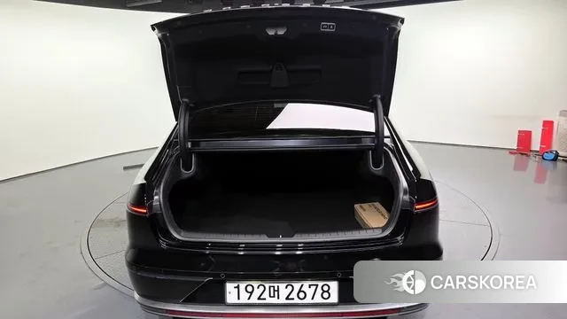 Hyundai Grandeur Hybrid (GN7) id 3031698 из Кореи 11