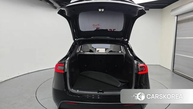 Tesla Model Y id 3817867 из Кореи 11