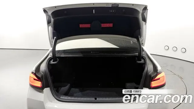 BMW 5 Series (G30) id 2690197 из Кореи 11