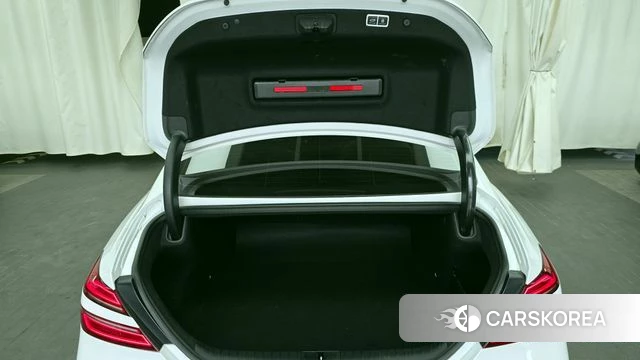 Genesis The New G70 id 3859280 из Кореи 11