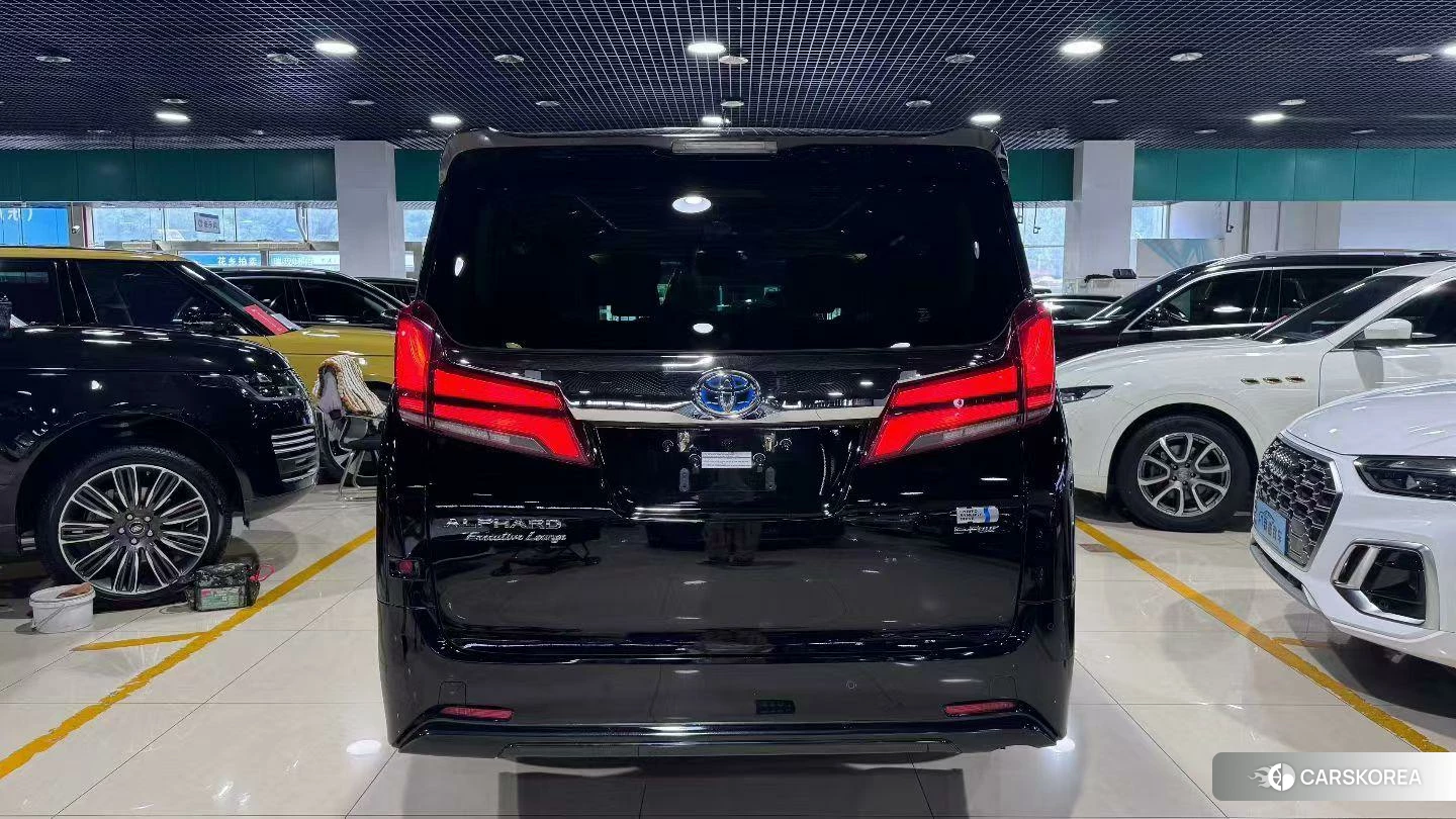 Toyota Elfa id 4512717 из Китая 11