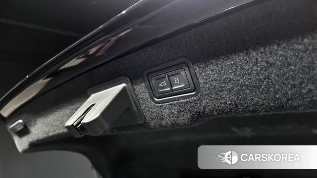 Audi A8 (D5) id 3335418 из Кореи 11