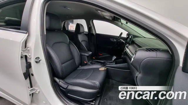 Kia Come New K3 id 2691961 из Кореи 11