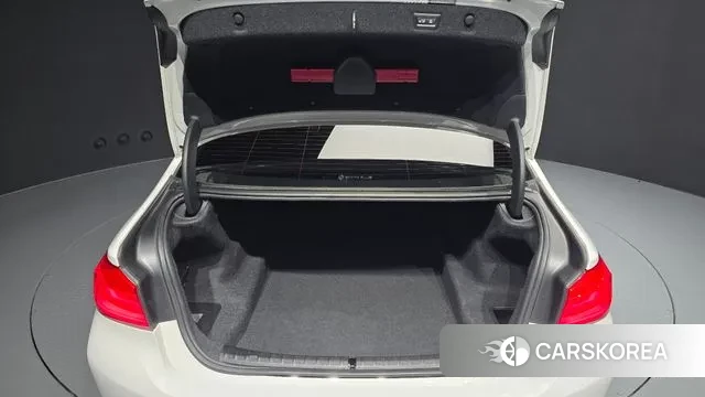 BMW 5 Series (G30) id 3039473 из Кореи 11