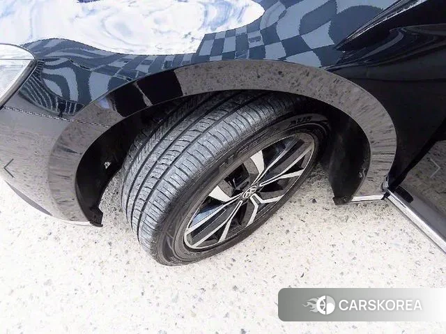 Volkswagen Passat GT (B8) id 3229248 из Кореи 11